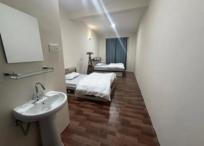 Double Tree 2 *